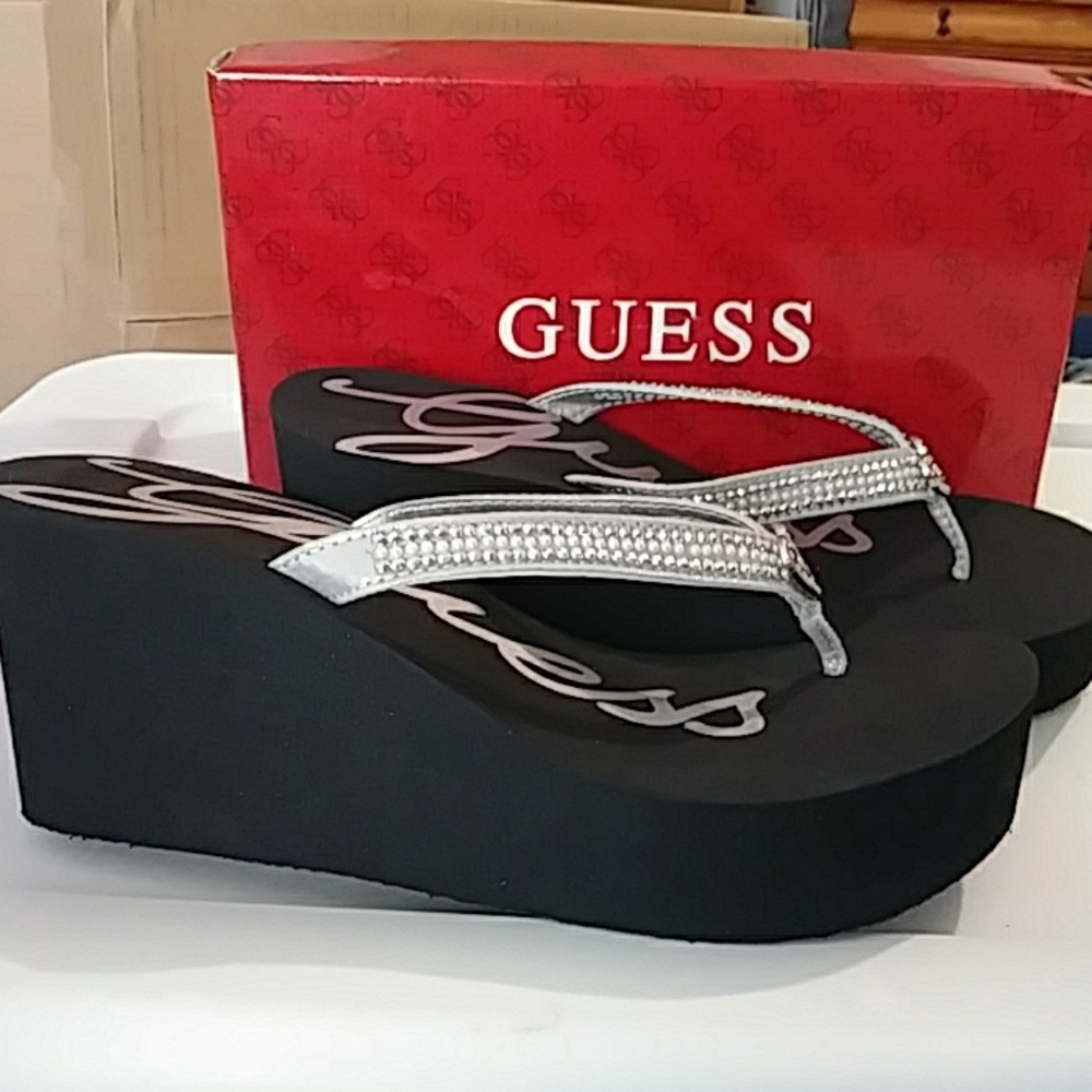 Guess wedge sandals